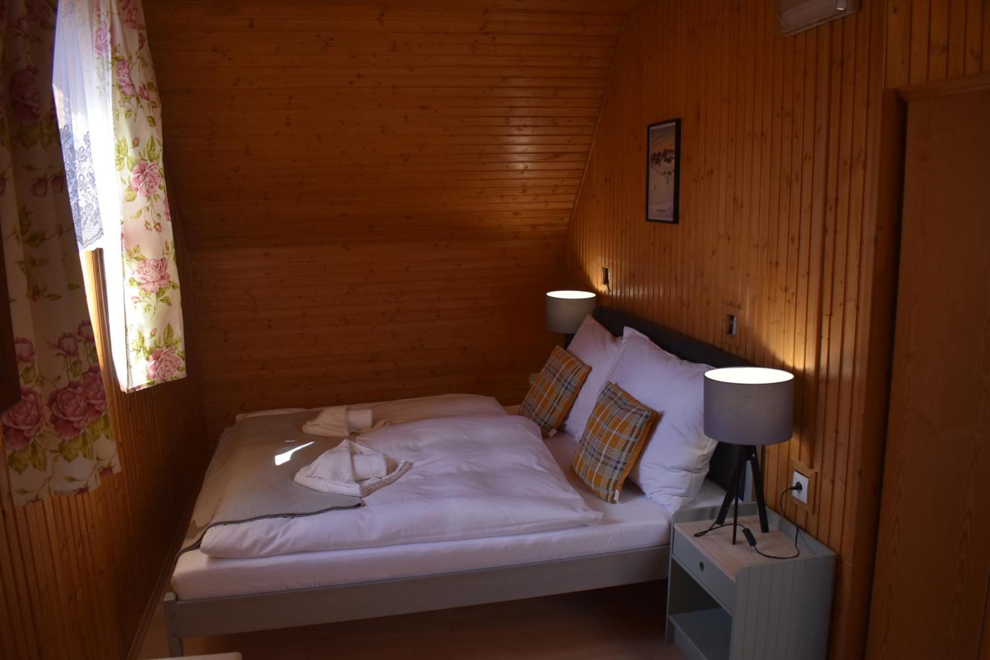 Drevenica Diana Bed & Breakfast Ždiar Eksteriør bilde